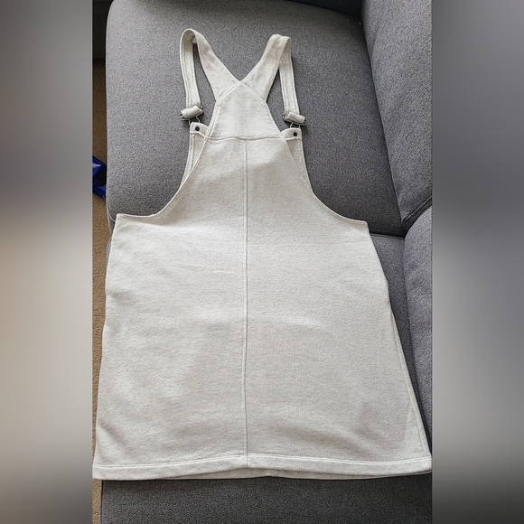 Tommy Hilfiger Overall Skirt Size Medium - Picture 3 of 13